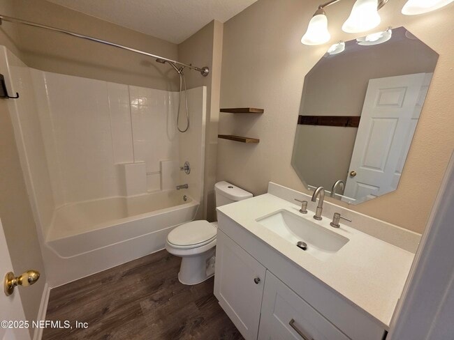 Building Photo - 440 S Aberdeenshire Dr