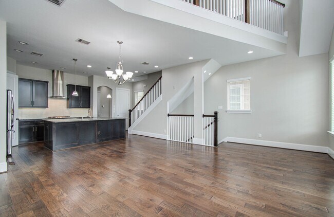 Building Photo - 11023 Acorn Falls Dr