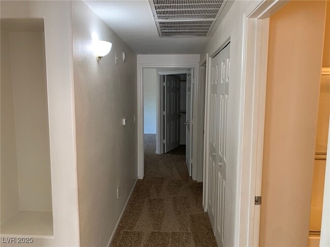 Building Photo - 833 Aspen Peak Loop