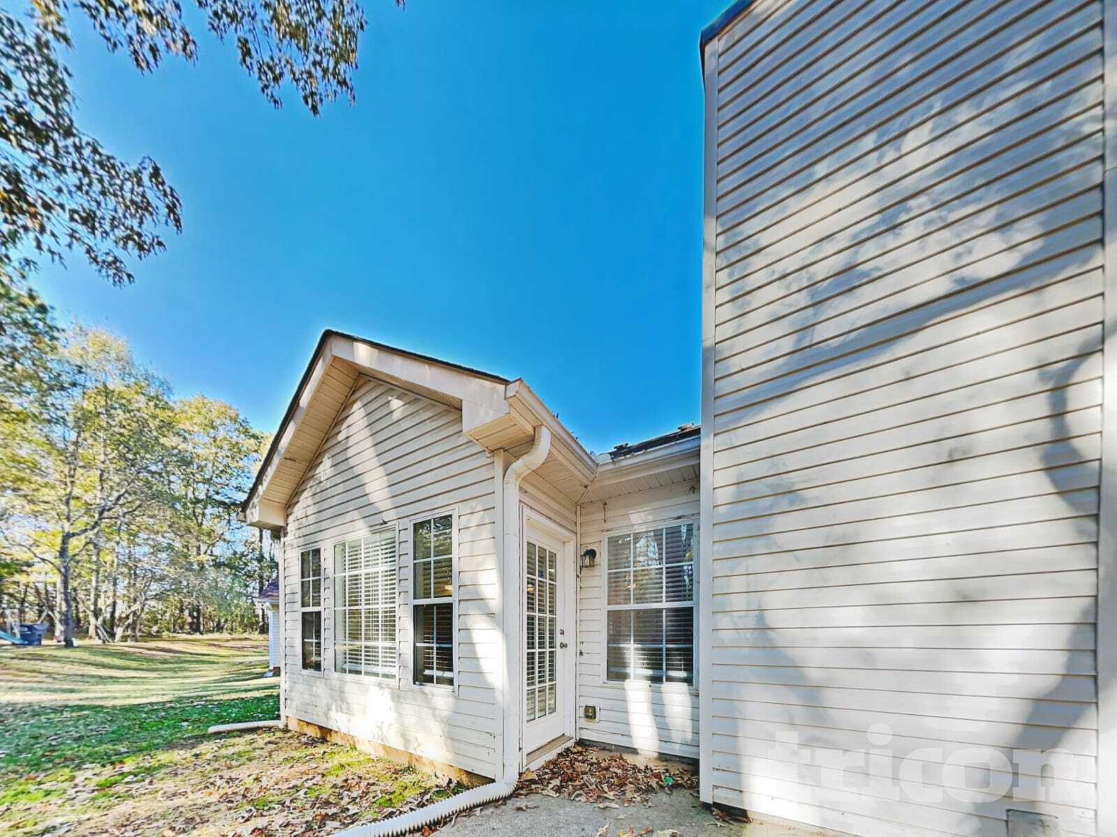 Building Photo - 280 Lassiter Dr