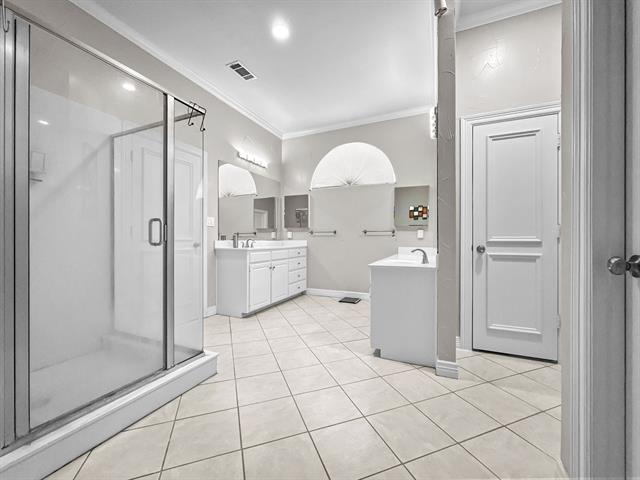 Building Photo - 3405 Snidow Dr