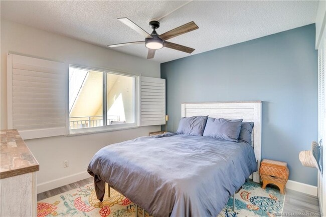 Building Photo - 5601 NE Gulfstream Way