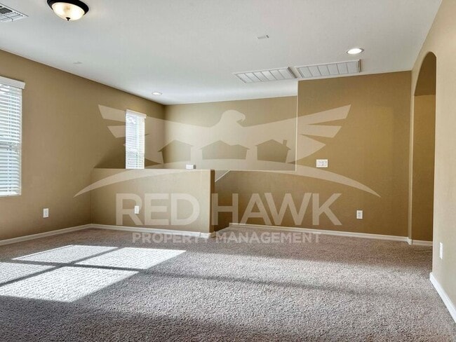 Building Photo - 850 S Henry Ln