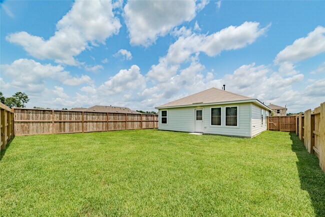 Building Photo - 18004 Valle Cupa Ln