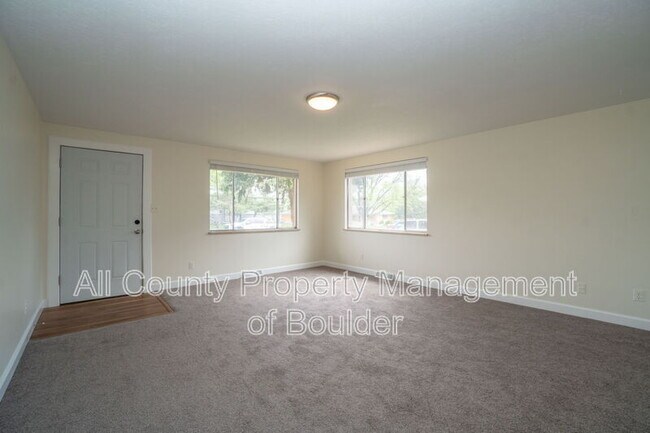 Building Photo - 1515 Stuart St