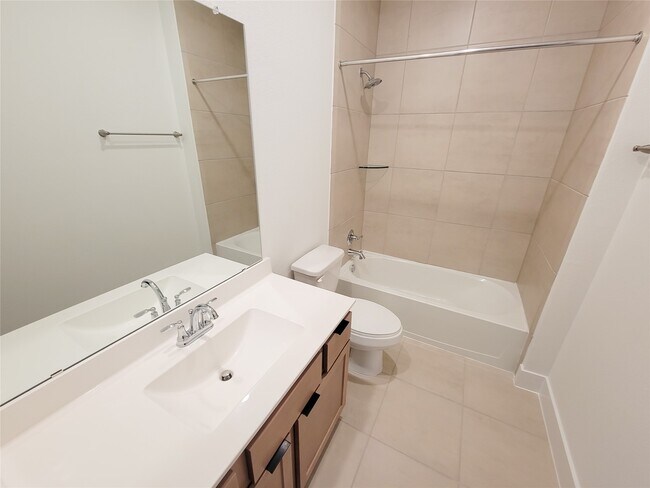 Building Photo - 10058 Rosette Dr