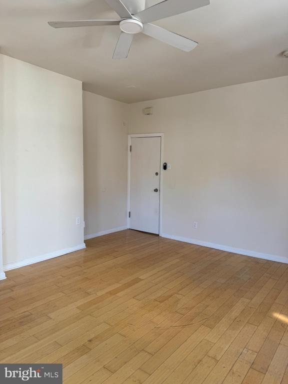 Building Photo - 2062 Lombard St