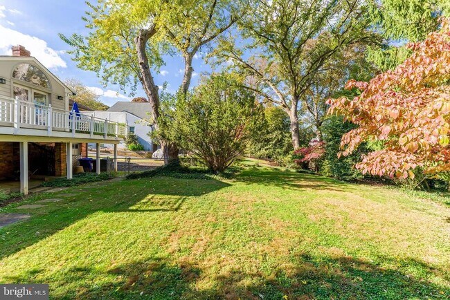 Building Photo - 3867 Chesterbrook Rd