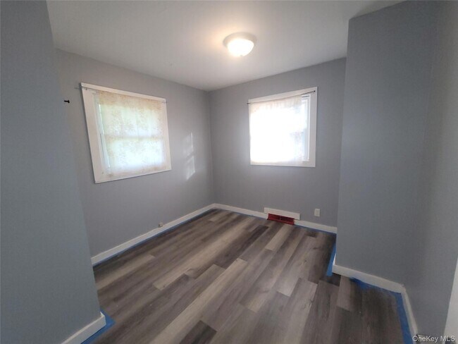 Building Photo - 2250 NY-302