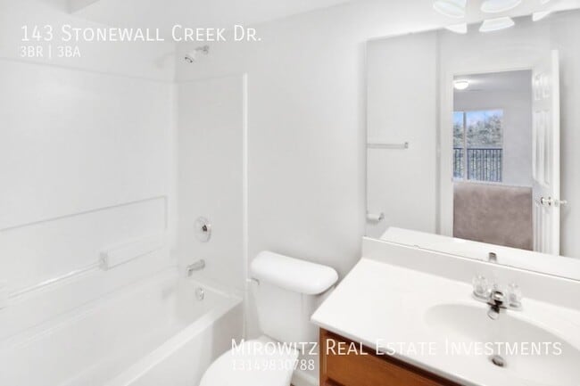 Building Photo - 143 Stonewall Creek Dr