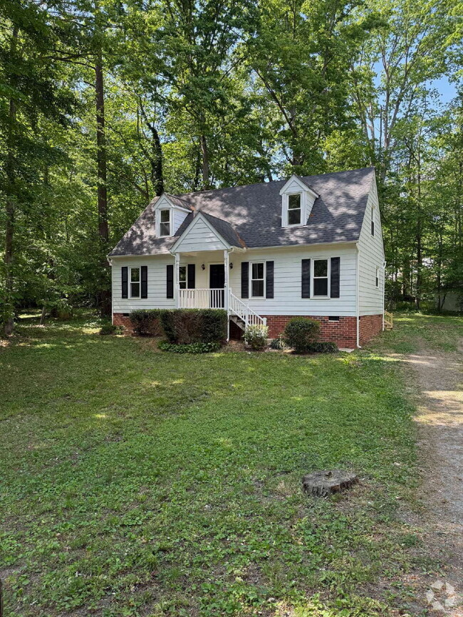 Building Photo - 4 Bedroom Cape Cod in Midlotian