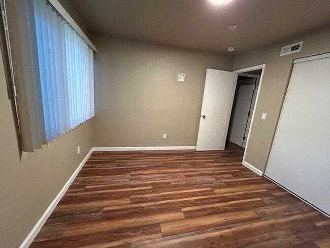 Building Photo - Charming 2 Bedroom, 1 Bath Condo in Cotati...