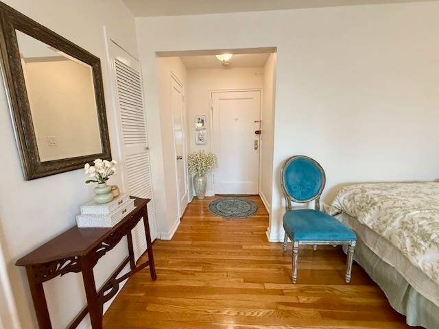 Building Photo - 210 Woodcliff Ave