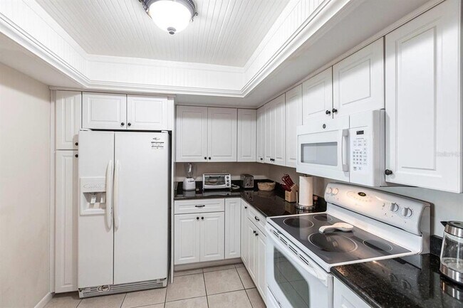 Building Photo - 1125 W Peppertree Dr