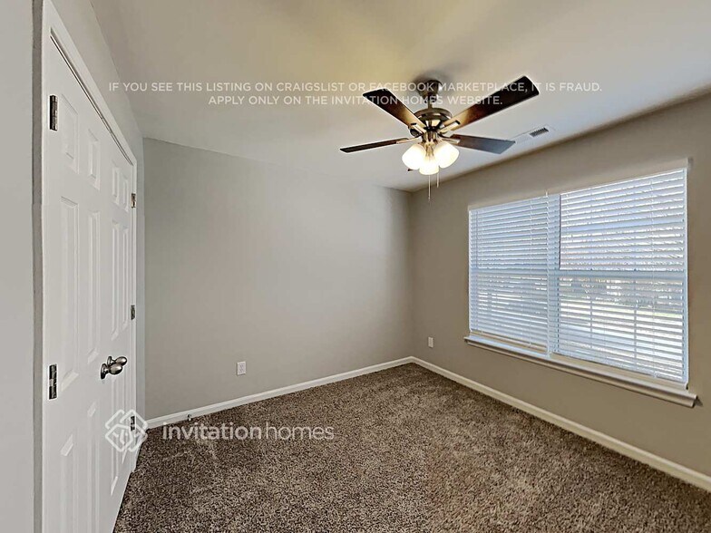 Building Photo - 3407 Brownes Ferry Rd