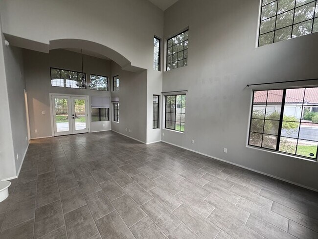 Building Photo - Marshall Ranch - Solar - Pool W/service included