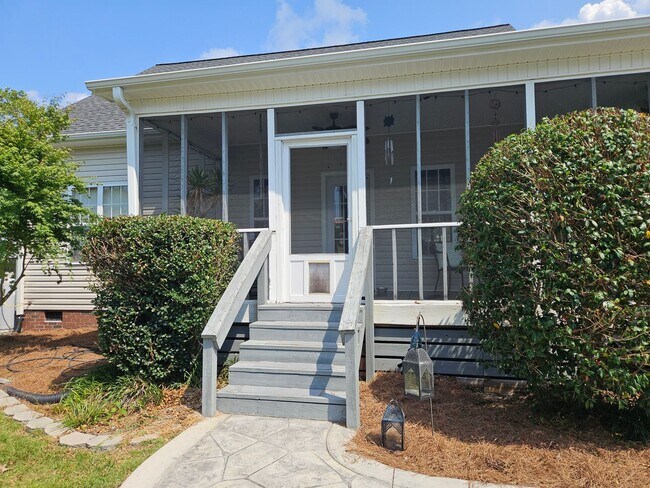 Building Photo - 142 Shellbank Dr