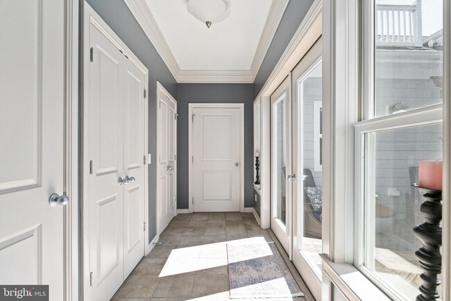 Building Photo - 3369 Preston Shore Dr