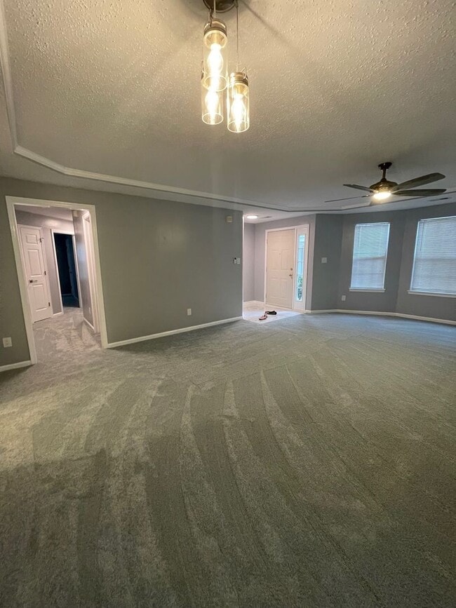 Building Photo - Cozy 2B/2Bath Condo in Chesapeake