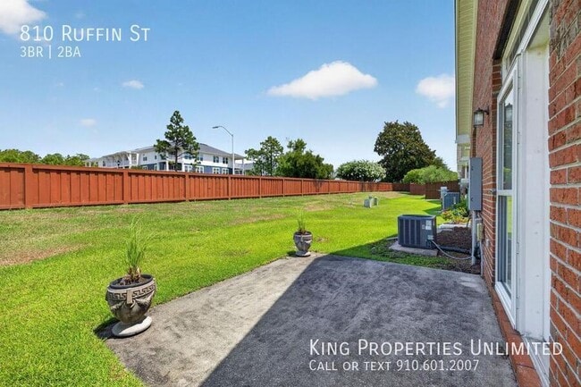 Building Photo - 810 Ruffin St