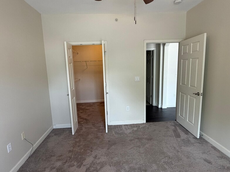 Building Photo - 2756 Mcknight Crossing Ct