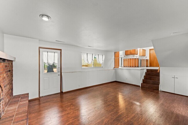 Building Photo - 4025 N Carefree Cir