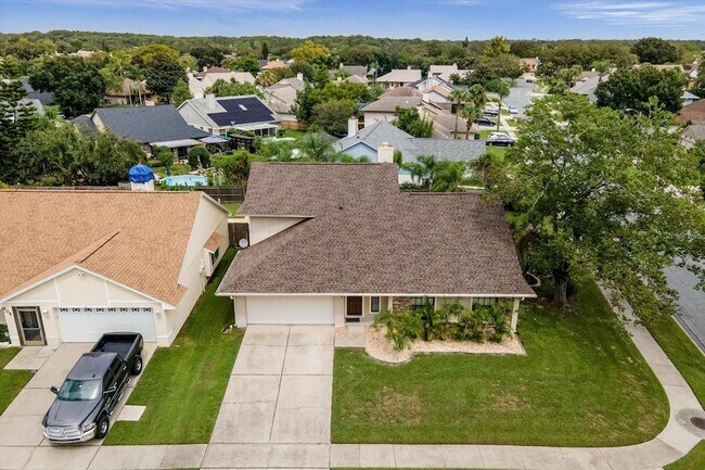 Building Photo - 601 Tomlinson Terrace