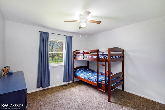 Building Photo - 13488 Independence Ave