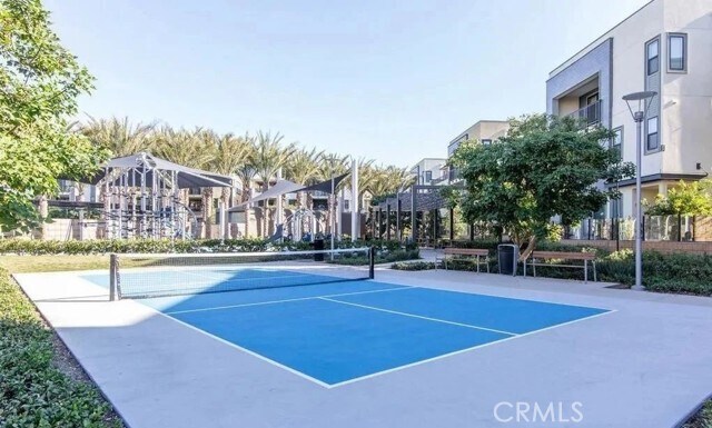 Building Photo - 2536 Nolita