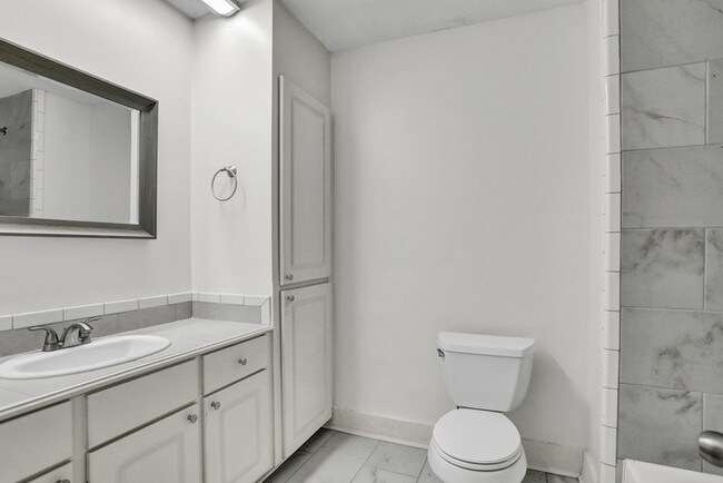 Building Photo - Beautiful Home in Jackson!