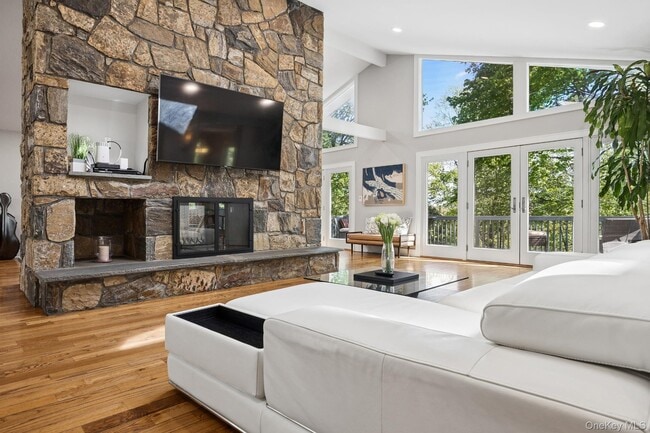 Building Photo - 4 Mohican Trail