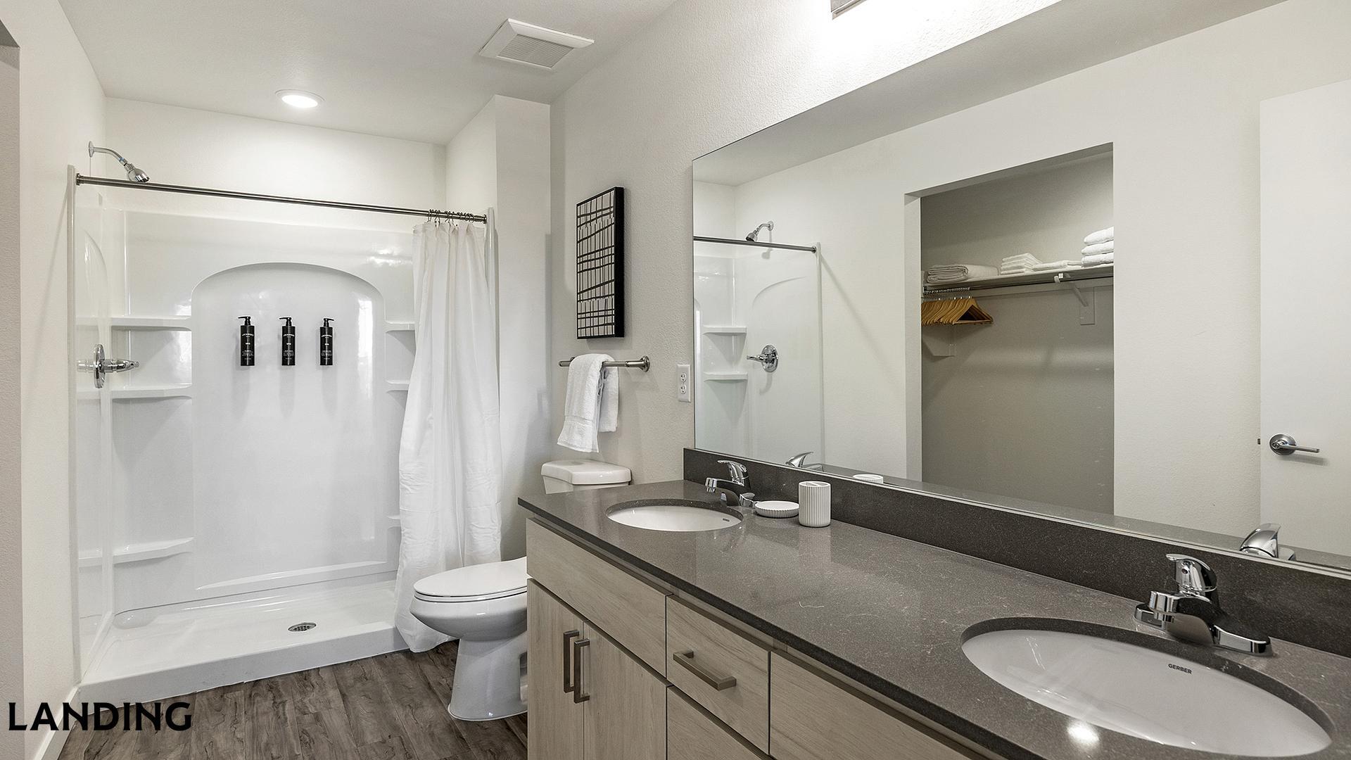 Building Photo - 1760 S Crismon Rd