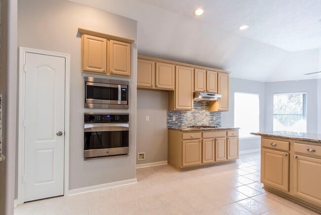 Building Photo - 1230 Sienna Hill Dr