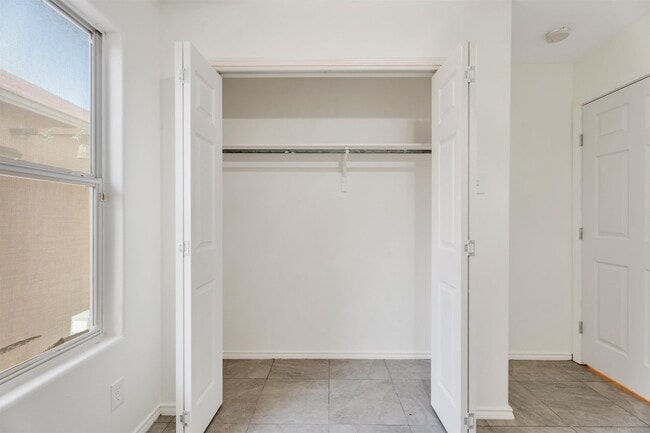 Building Photo - 823 Witherspoon Loop