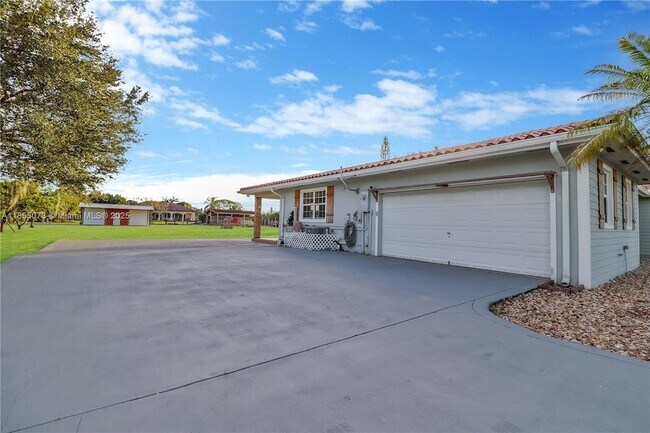 Building Photo - 20880 SW 234th St
