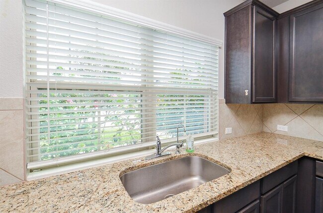 Building Photo - 24430 Vittorio Wood Ln