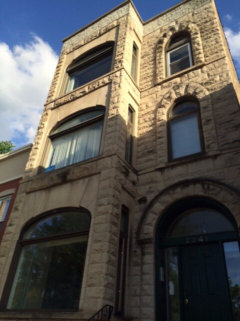 Primary Photo - 2241 W Taylor St