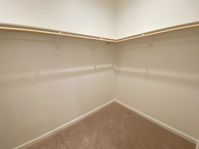 Building Photo - 4422 Andrea Dr