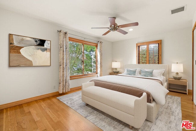 Building Photo - 7917 Westlawn Ave