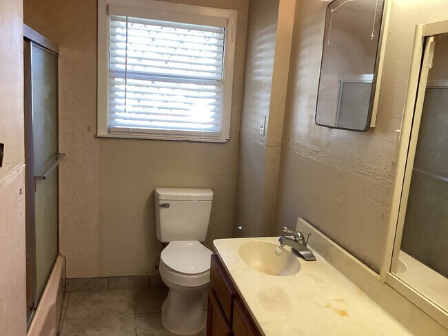 Building Photo - 3118 Grant St