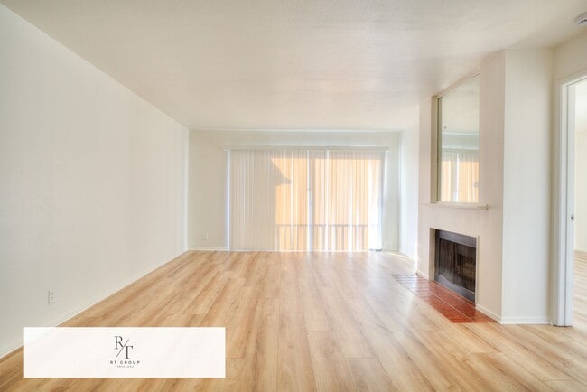 Building Photo - Lowest in the area!  Beautiful Family Home...