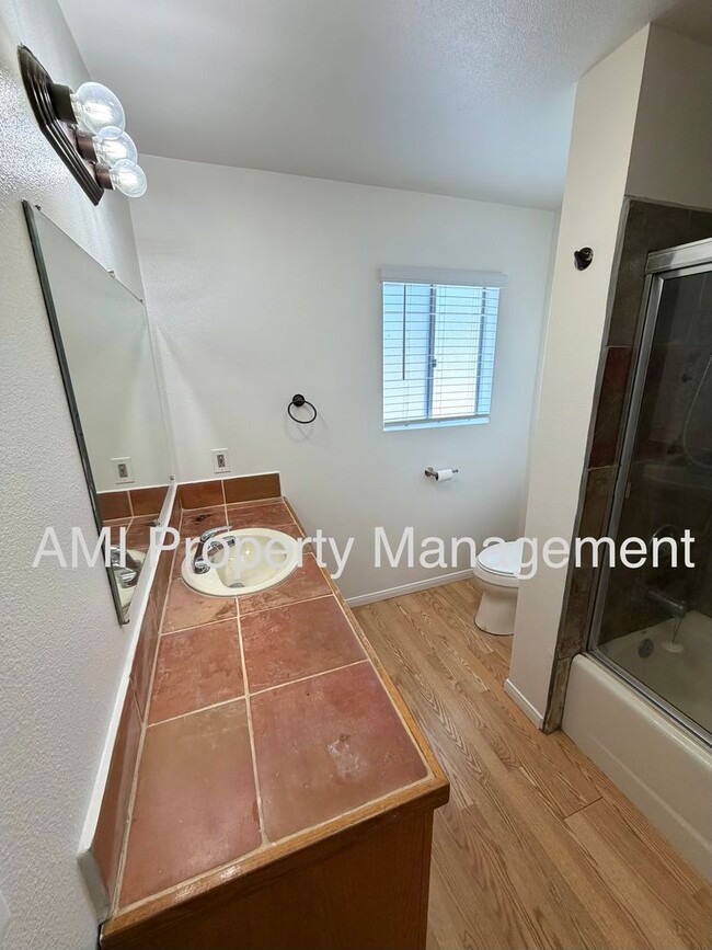 Building Photo - 2065 Eula Ln