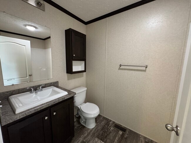 Building Photo - 46 Armstrong Ave