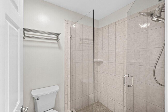 Building Photo - 3190 Leewood Terrace