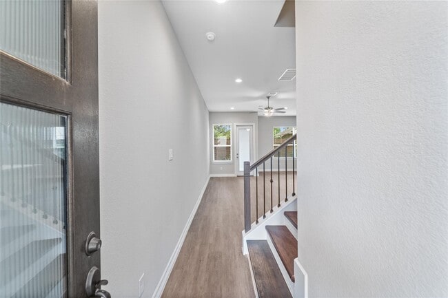 Building Photo - 1510 Upland Glen Way