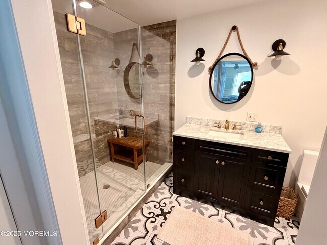 Building Photo - 7 Atlantic Ave