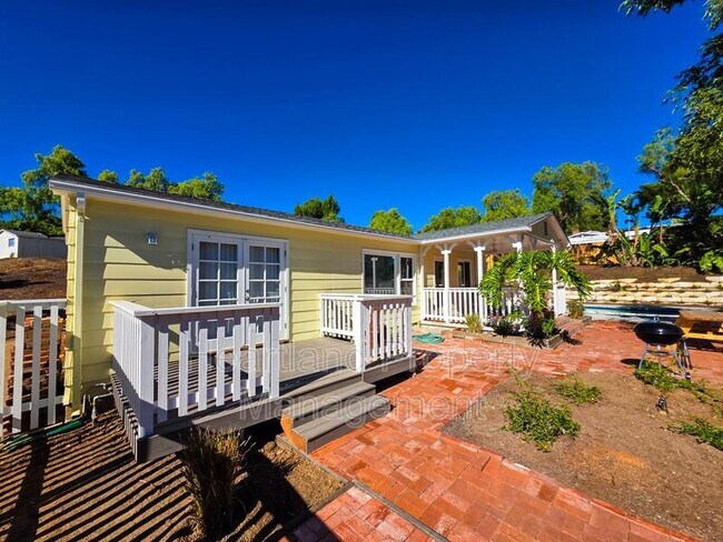 Building Photo - 3326 Orchard Hill Rd