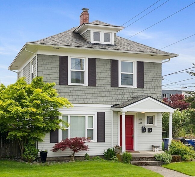 Building Photo - 621 N Lawrence St