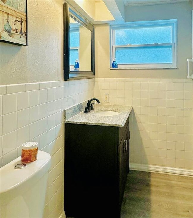 Building Photo - 7721 Heather St