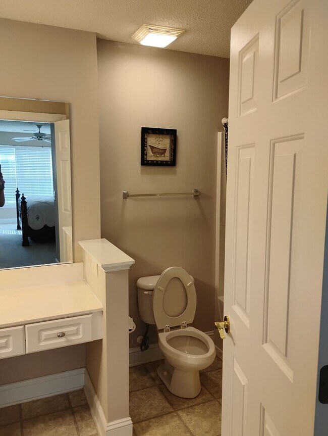 Building Photo - WOODMOOR DRIVE